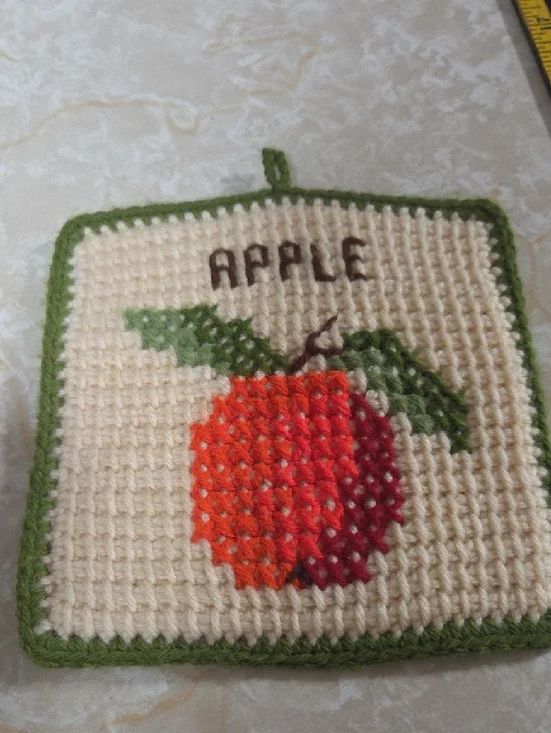 Handmade Crocheted Fruit Potholders - Strawberry & Apple - Cream and Green - Picture 5 of 11